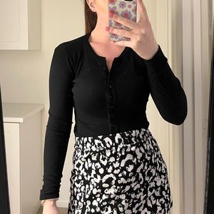 ASTR the Label Black Ribbed Bodysuit with Buttons (Long Sleeve)